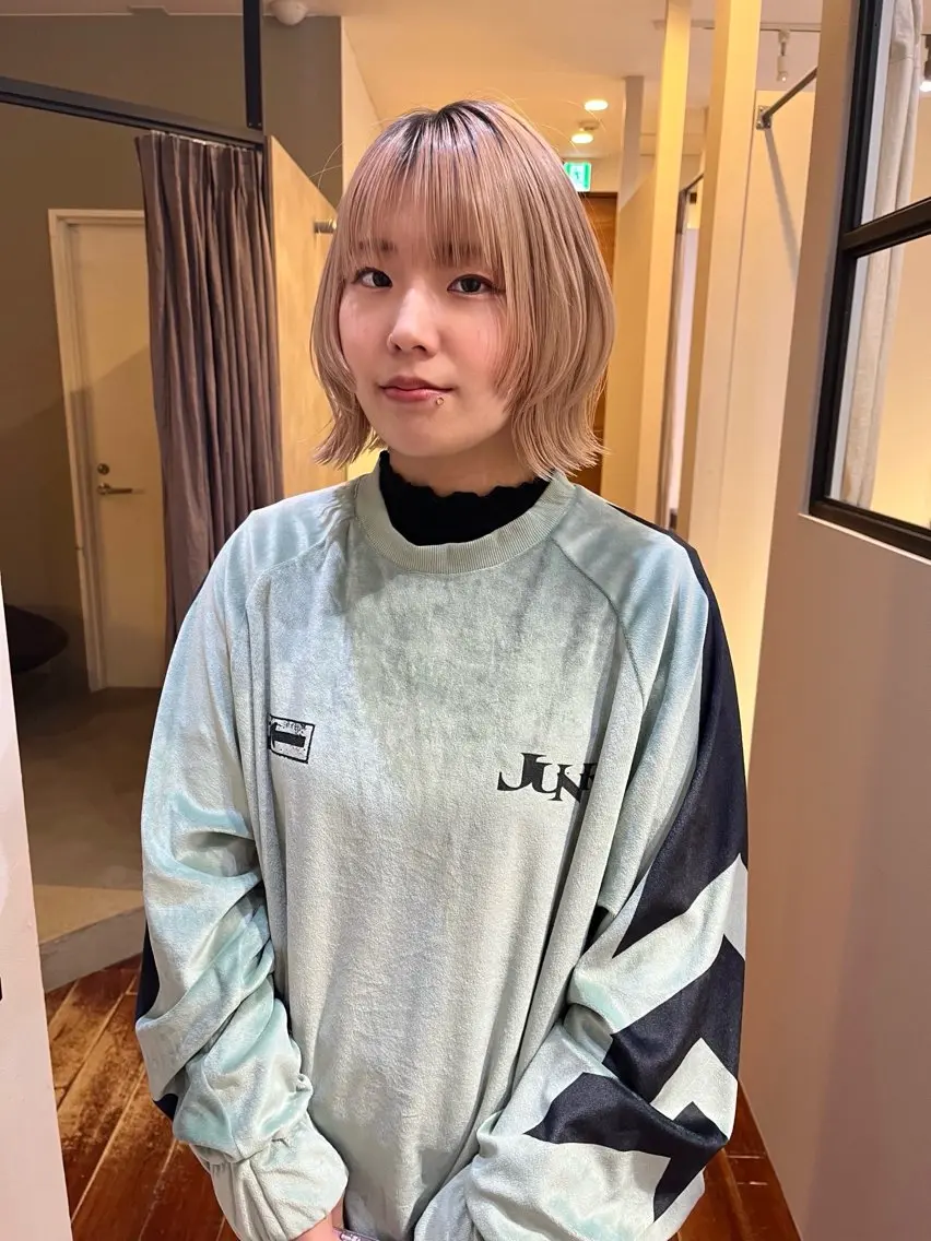 ショート レイヤーカット 外ハネヘア カット 杉原 駿亮のヘアスタイル