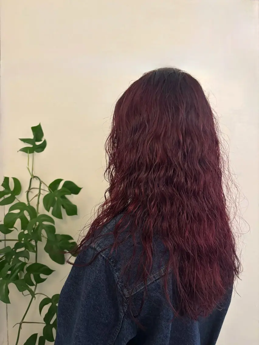 ロング ooitヨシダ ミナミのヘアスタイル
