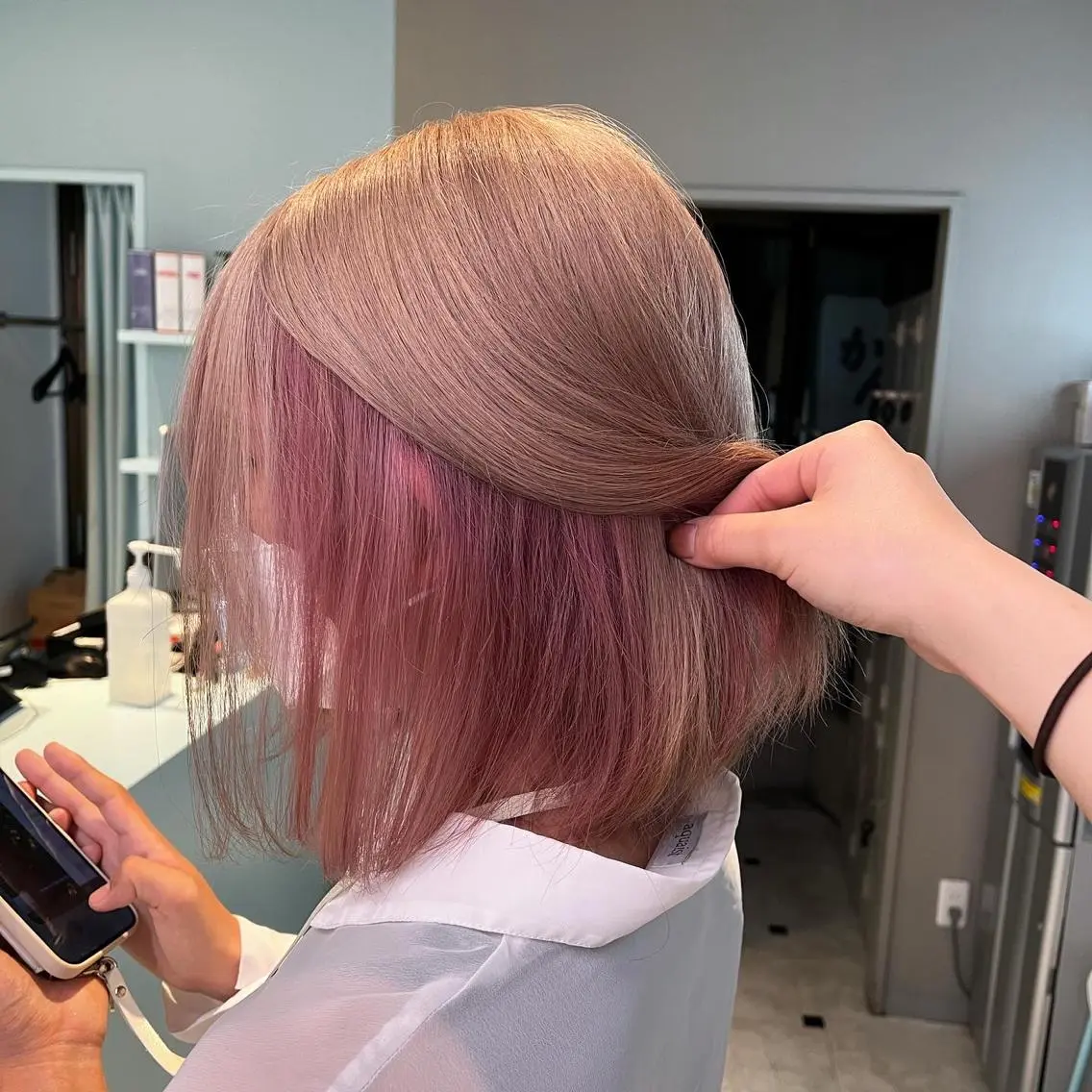 ロング カラー ヘアカラー ブリーチカラー 🩵MIZUKIのヘアスタイル
