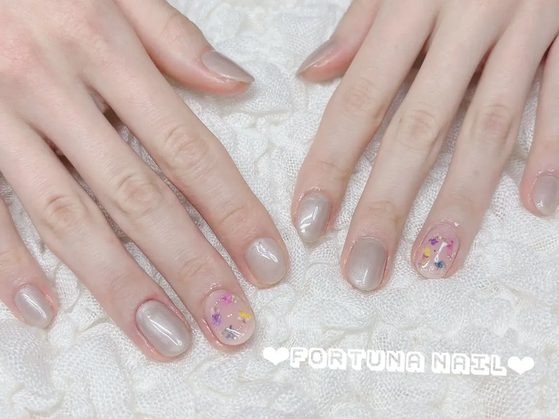 ネイル Nail •Head スパFortunaのネイルデザイン