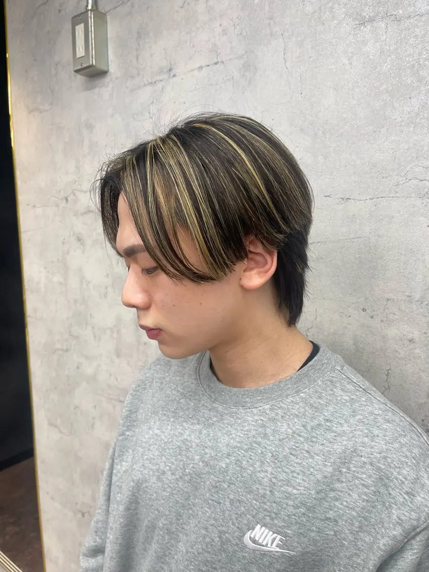 ミディアム メンズ メンズハイライト ハイライト カット ヘアカラー ✨メンズ支持率no1 野上✨のヘアスタイル
