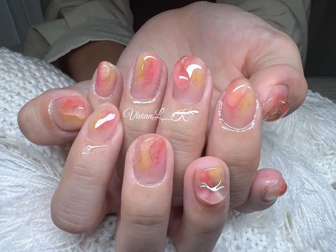 ショート ハンドネイル 🍉Vivian🌴 LK🍉のネイルデザイン