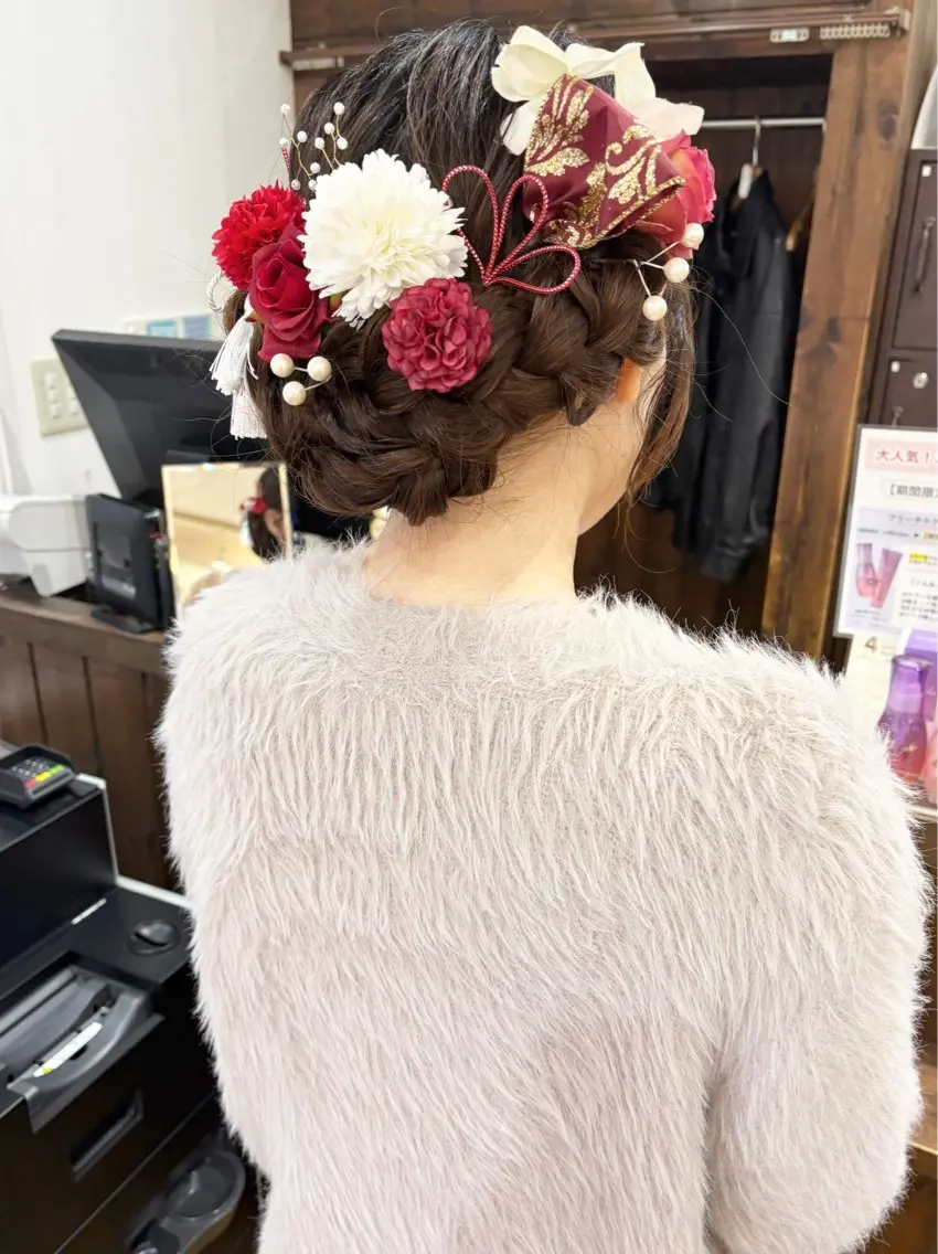 セミロング ヘアセット アレンジ&ショート 💙YUKINOのヘアスタイル