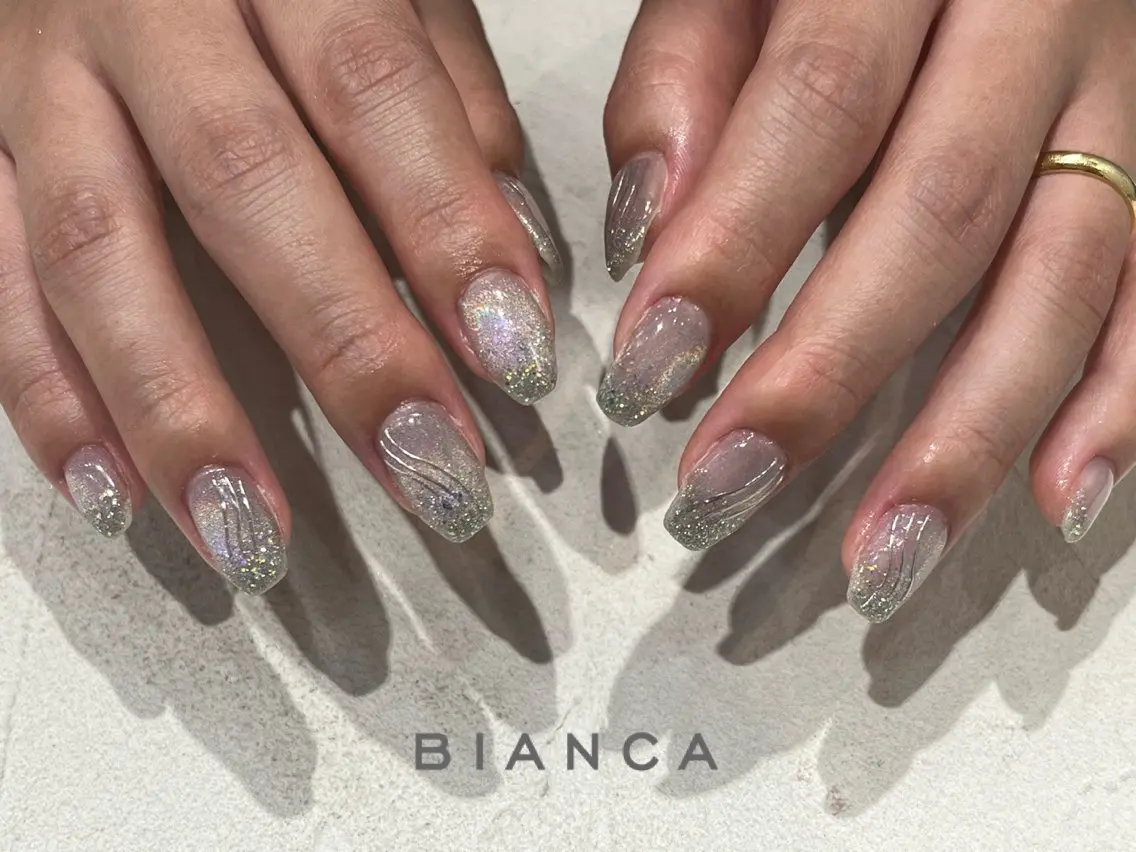 ネイル ハンドネイル Bianca Takeshitaの眉毛・アイブロウイメージ