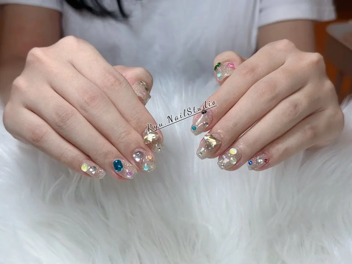 ネイル アートネイル ジェルネイル キラキラネイル ミラーネイル ニュアンスネイル ハンドネイル Ryu nail studioのネイルデザイン