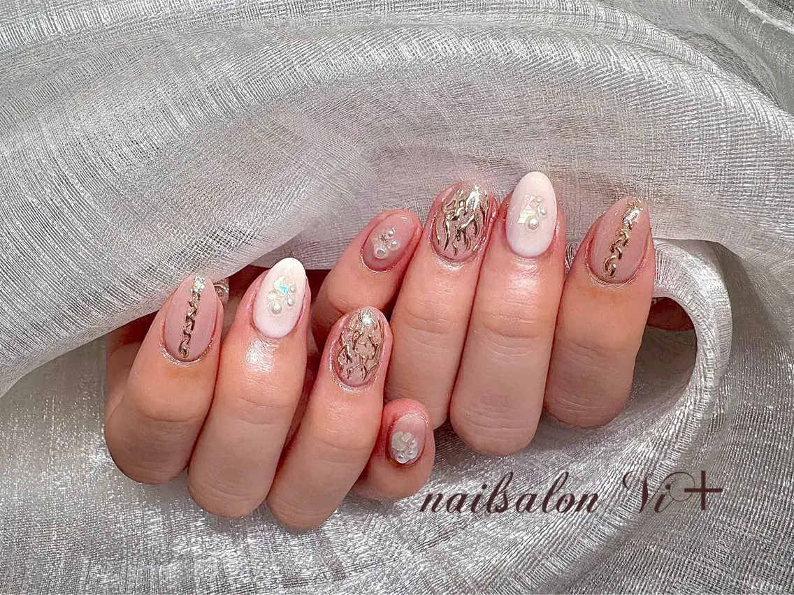 ネイル ハンドネイル ✨Nailsalon Vi+✨のネイルデザイン