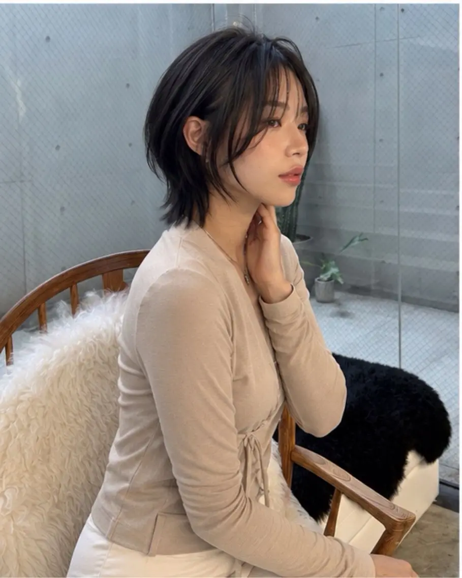 ミディアム ハッシュカット 韓国風ヘア レイヤーカット トリートメント カット pia 薬院のヘアスタイル