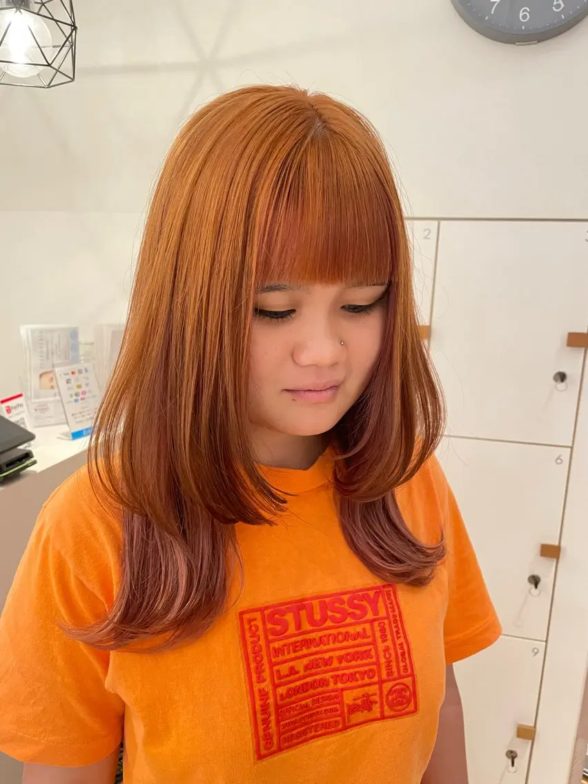 セミロング カラー ベージュカラー オレンジ オレンジベージュ ブリーチ👩‍🦳/ ‪✂︎MANAMIのヘアスタイル
