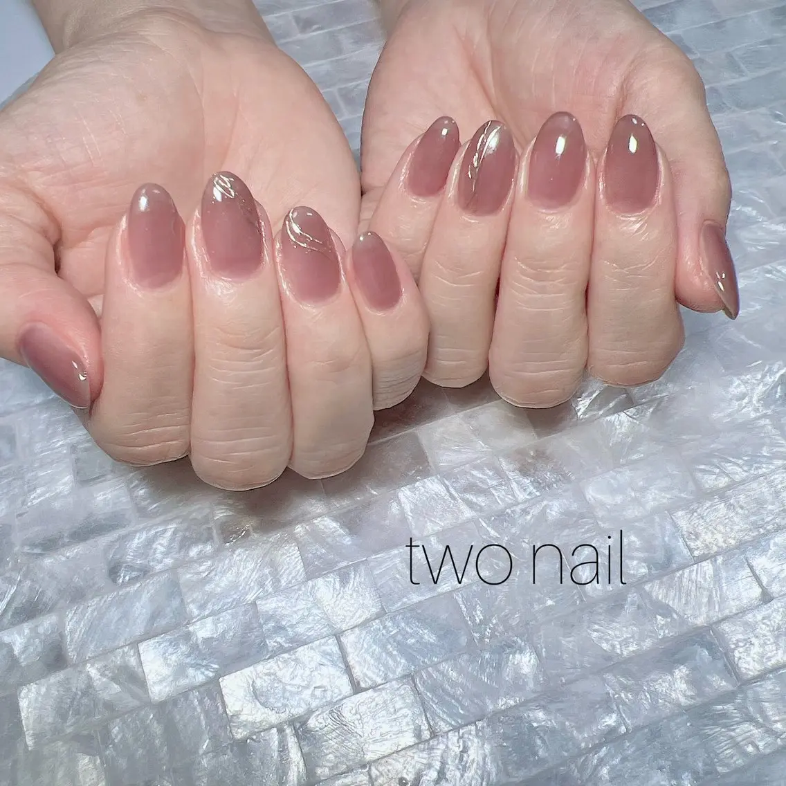 ネイル アートネイル ネイルチップ ホワイト ハンドネイル two nailのネイルデザイン
