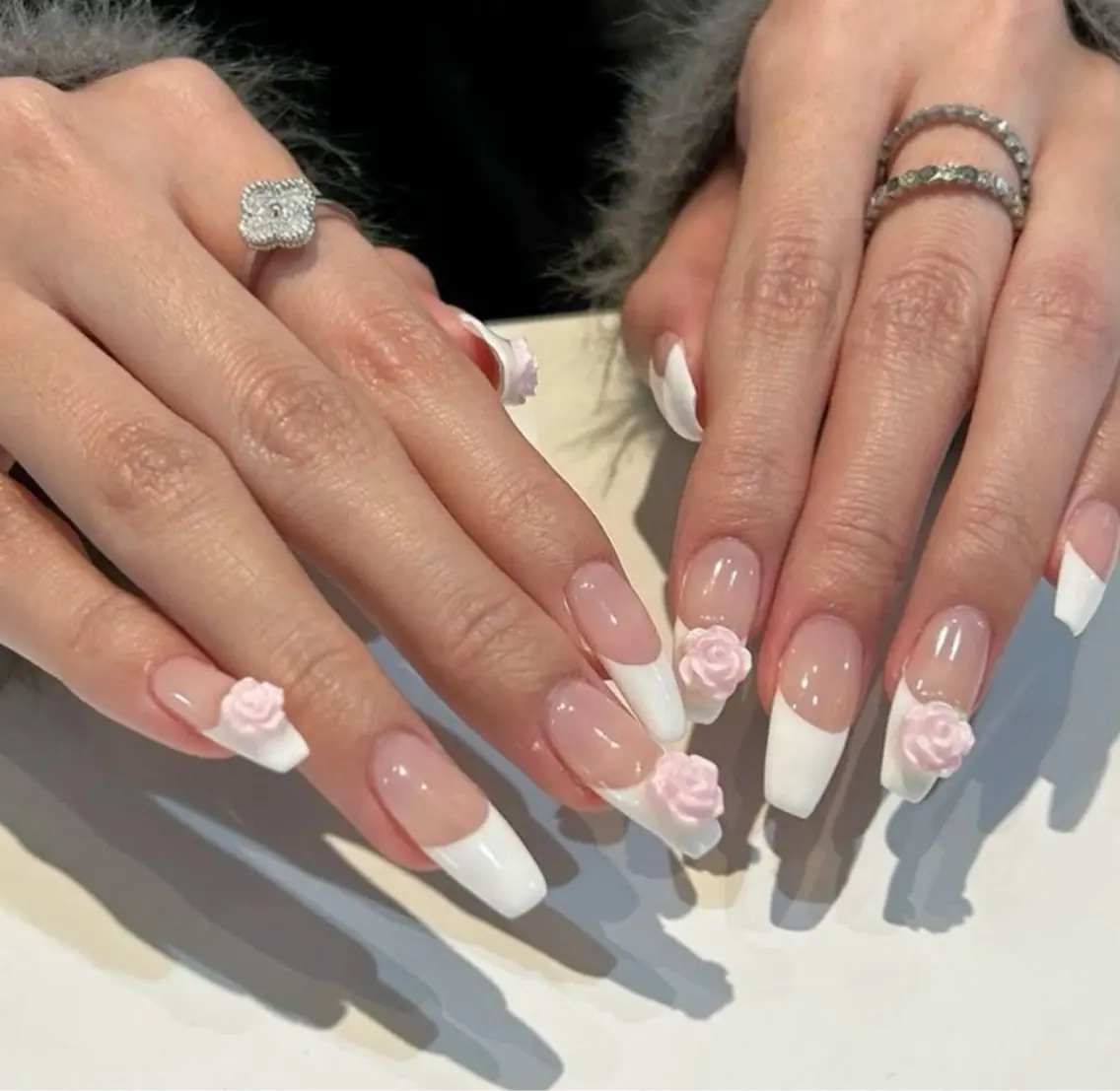 ネイル 韓国ネイル マグネットネイル 持ち込み ハンドネイル Mimi Nail_Royalのネイルデザイン