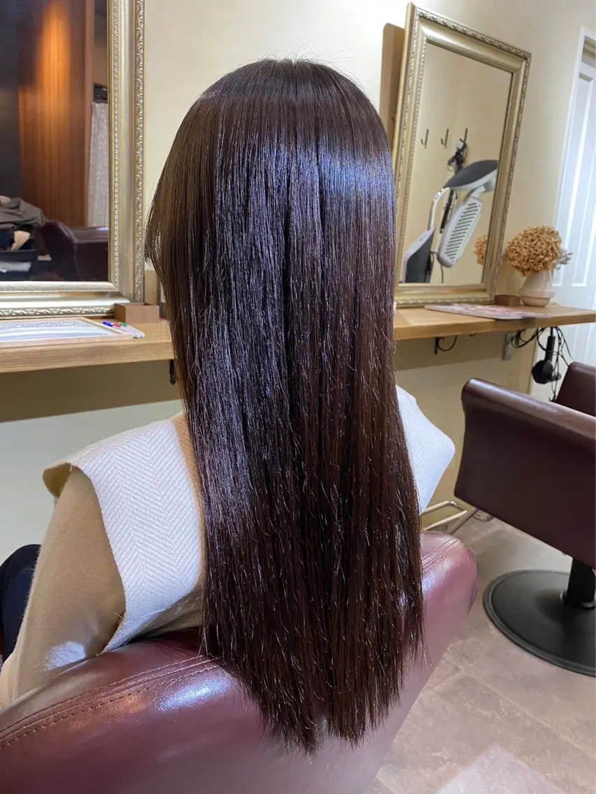 【ブリーチ毛もツヤツヤ✨】うる艶髪質改善酸性ストレート+カット+TRの写真