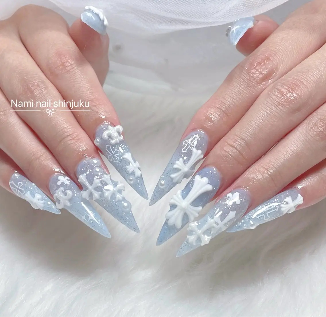 ネイル 長さ出し ガーリー 韓国ネイル ロングネイル 持ち込み ハンドネイル Nami nail salonのネイルデザイン