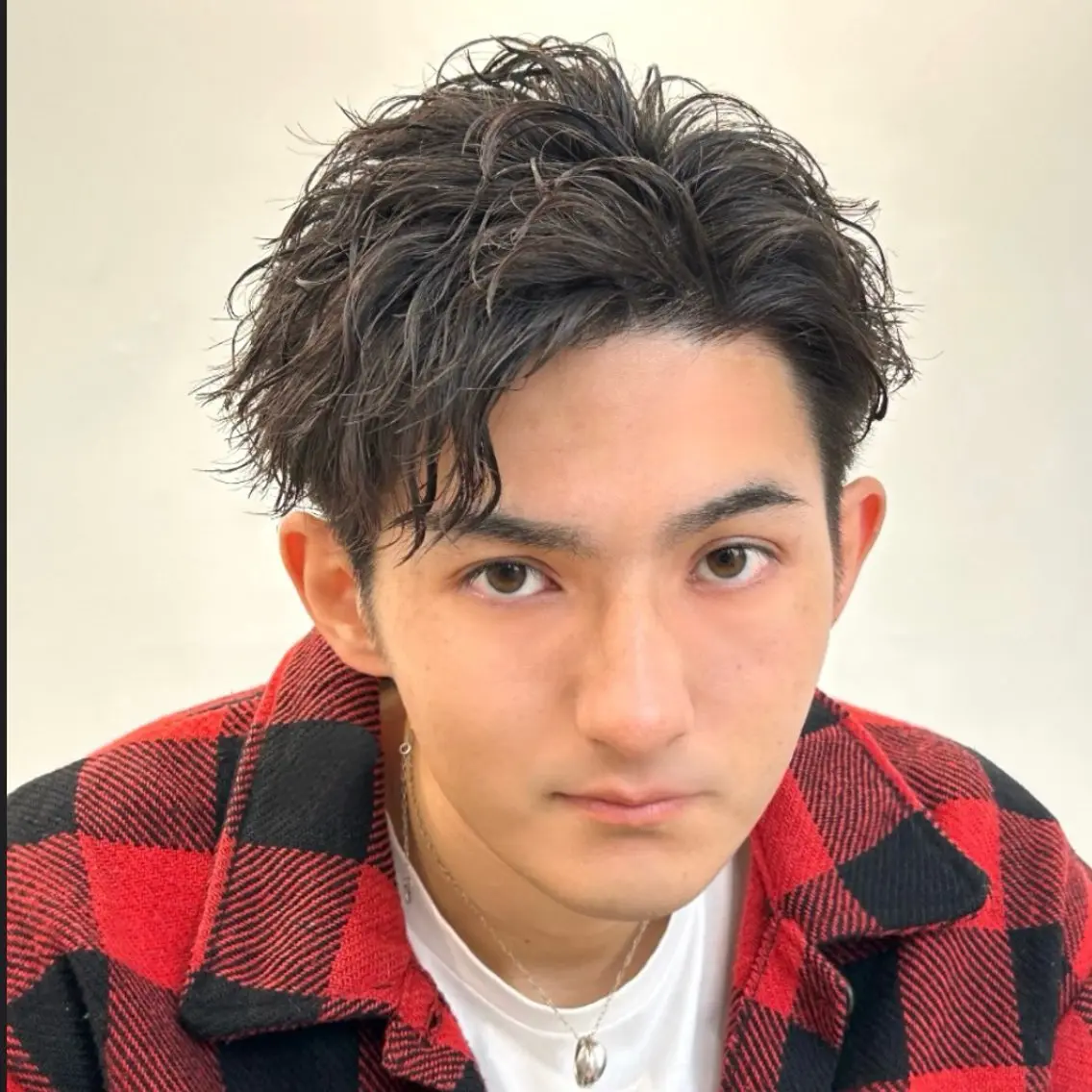 メンズ🌊カット+パーマ🦱眉カット付の写真