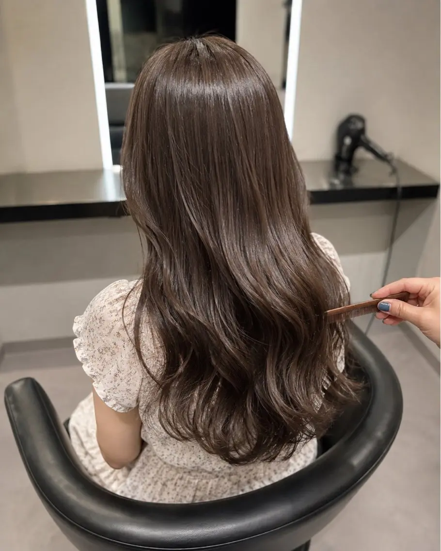 セミロング カラー ブラウンカラー トリートメント 🌈ウルトワ水素 髪質改善naru🌈のヘアスタイル