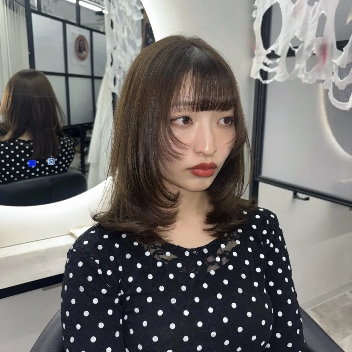 セミロング カット Ren. 🦋デザインカラーのヘアスタイル