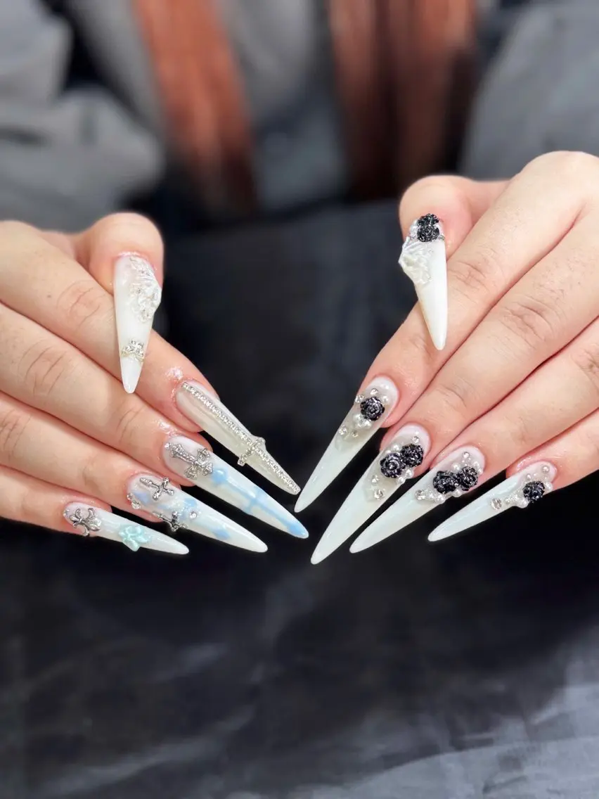 セミロング ハンドネイル Bibi nail Osakaのネイルデザイン