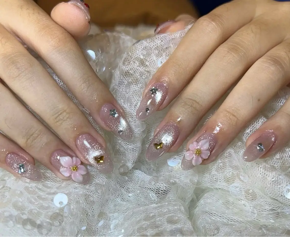 ネイル ハンドネイル NiJi Nailsのネイルデザイン