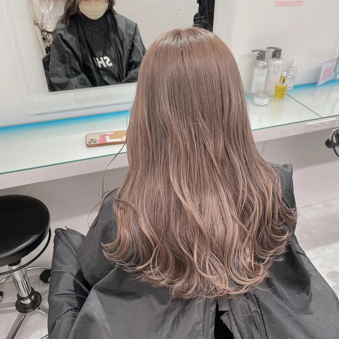 ロング カラー ヘアカラー トリートメント 💗🤍透明感カラー 🤍💗kanonのヘアスタイル