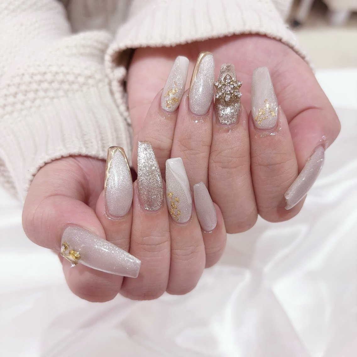 ネイル FERNA Ayaのネイルデザイン