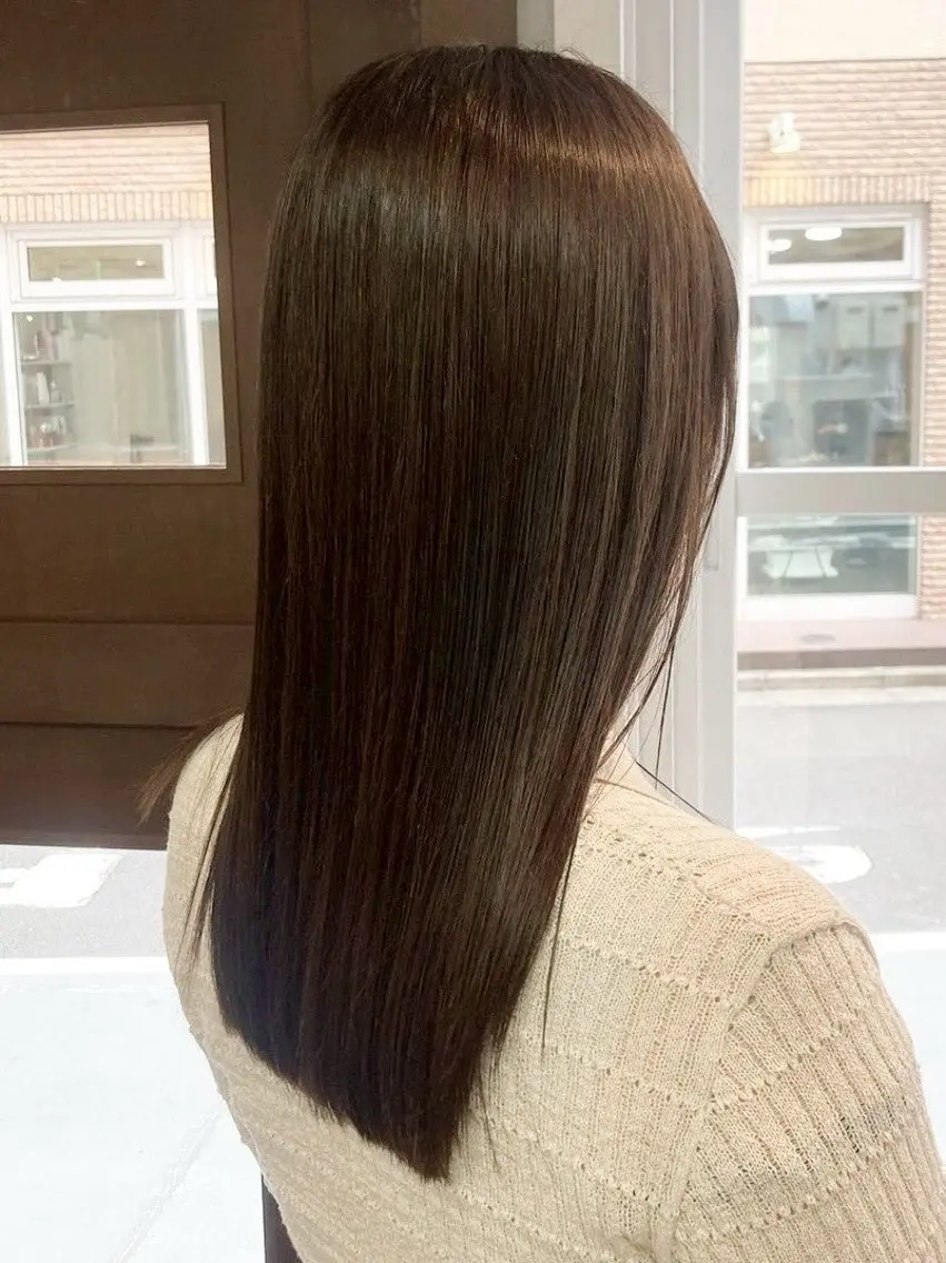 ロング 工藤 芽生のヘアスタイル