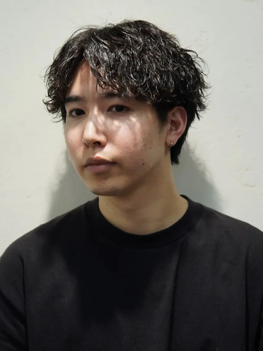 ショート パーマ メンズ カット パーマ トリートメント ヘアセット メンズパーマ特化 カバヤマ　リョウの眉毛・アイブロウイメージ