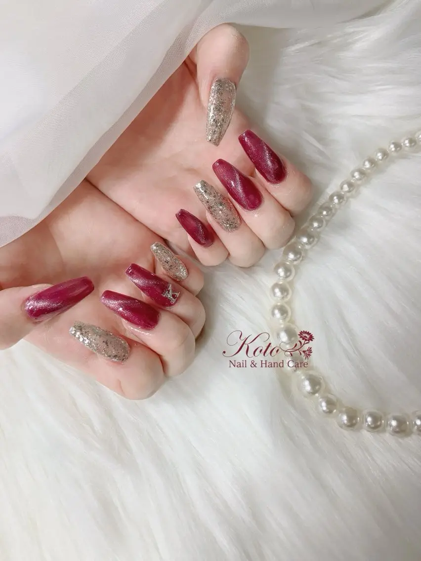 ネイル 長さ出し ジェルネイル マグネットネイル 持ち込み ニュアンスネイル ハンドネイル Nail Salon KOTOのネイルデザイン