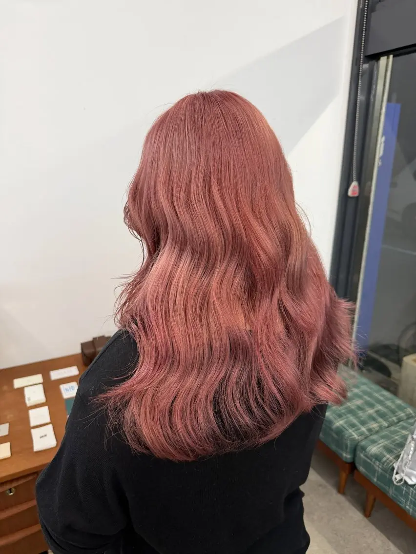 カラー ベージュカラー ピンクカラー ピンクベージュ ヘアカラー ダブルカラー 大募集中❣️ あいりのヘアスタイル