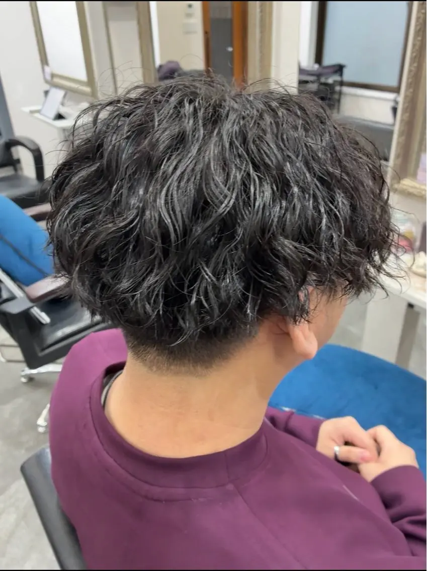 メンズ メンズパーマ カット パーマ 五十嵐 満梨奈のヘアスタイル