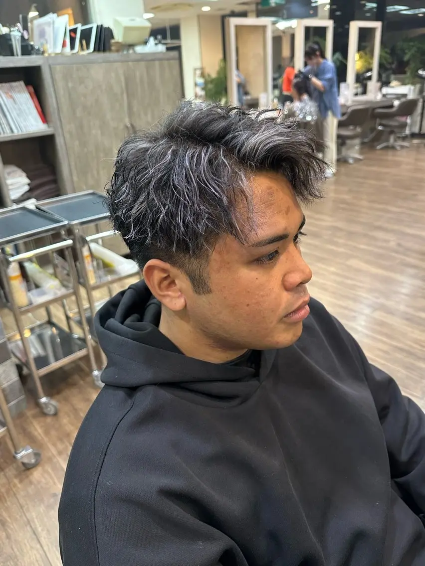 ショート カラー パーマ メンズ メンズメッシュ メッシュ 小川 音哉「fluer」のヘアスタイル