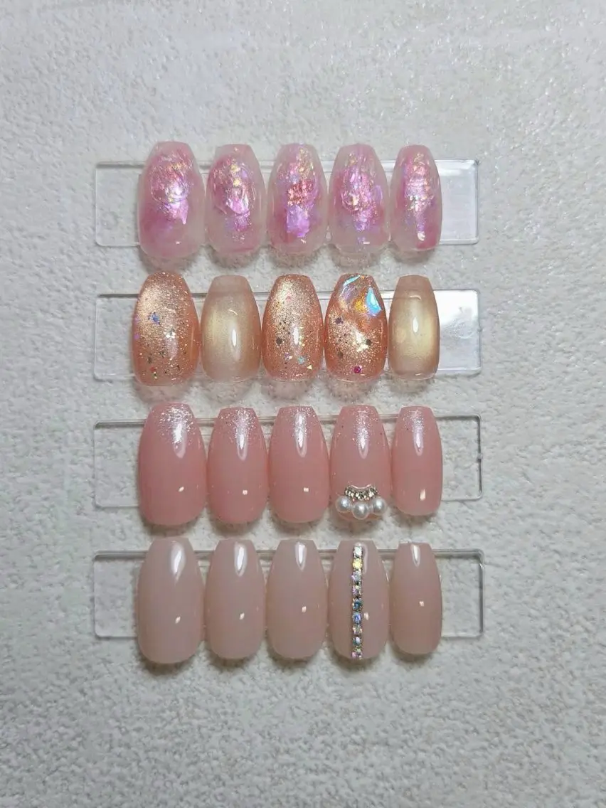ネイル Nailsalon Liliesのネイルデザイン