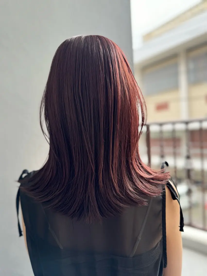 ミディアム カット ヘアカラー トリートメント 髪質改善✨艶髪✨ レイヤーカット 田畑のヘアスタイル