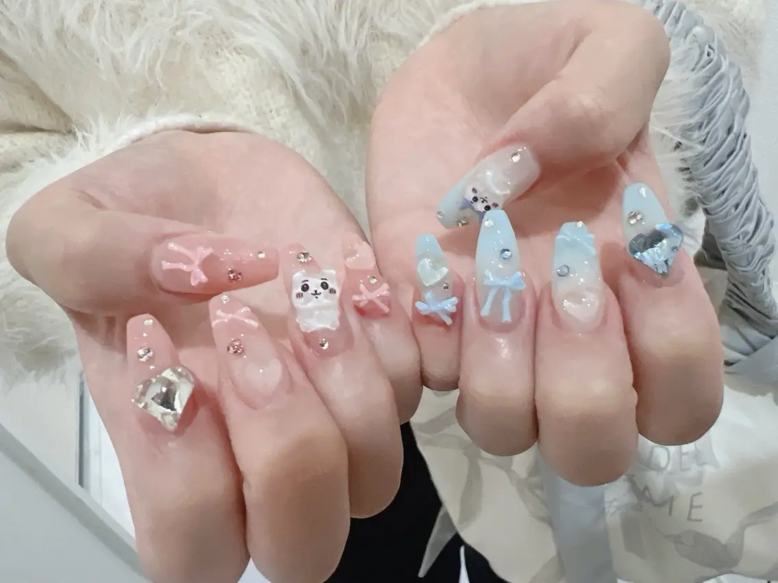 ネイル 長さ出し グラデーション 卒業式 キラキラネイル マグネットネイル ハンドネイル Lee Nails チップ長さだし専門店のネイルデザイン
