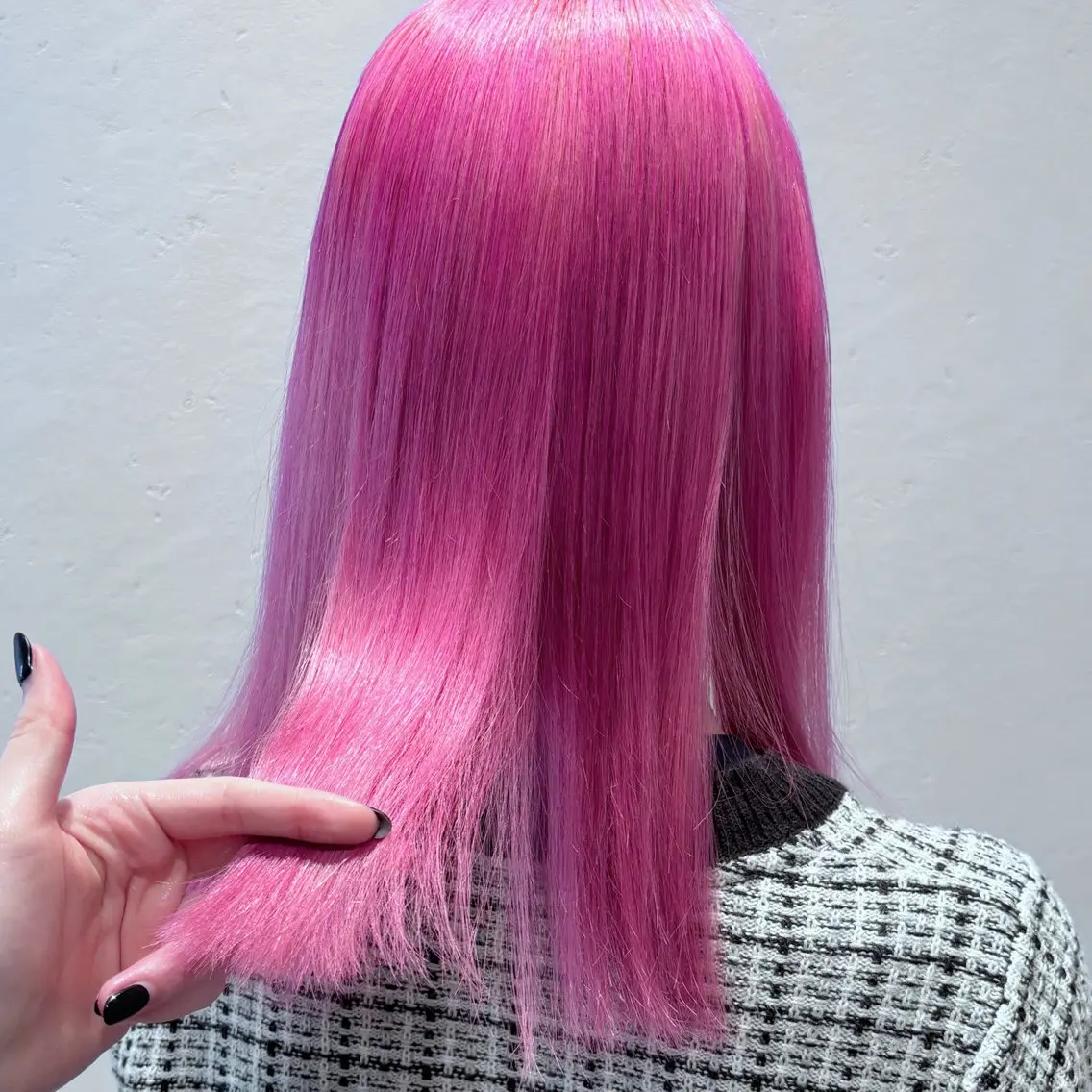 セミロング カラー ヘアアレンジ カット ヘアカラー トリートメント アニメ髪・ウルフ🦇 樋口莉夏のヘアスタイル