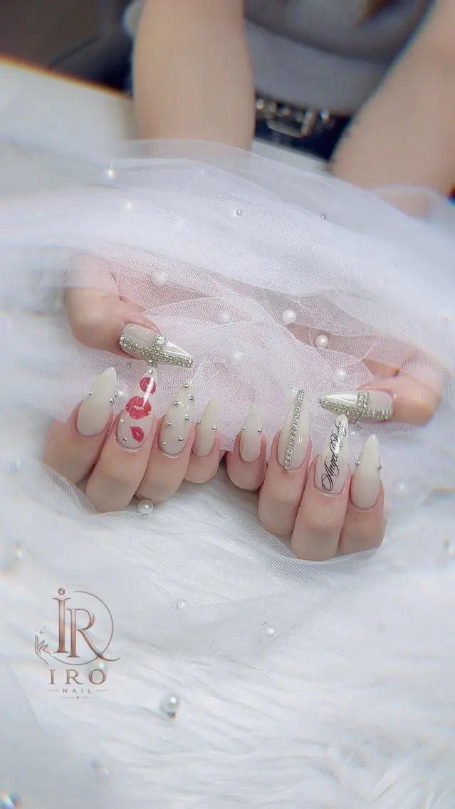 ネイル ハンドネイル iro nailのネイルデザイン