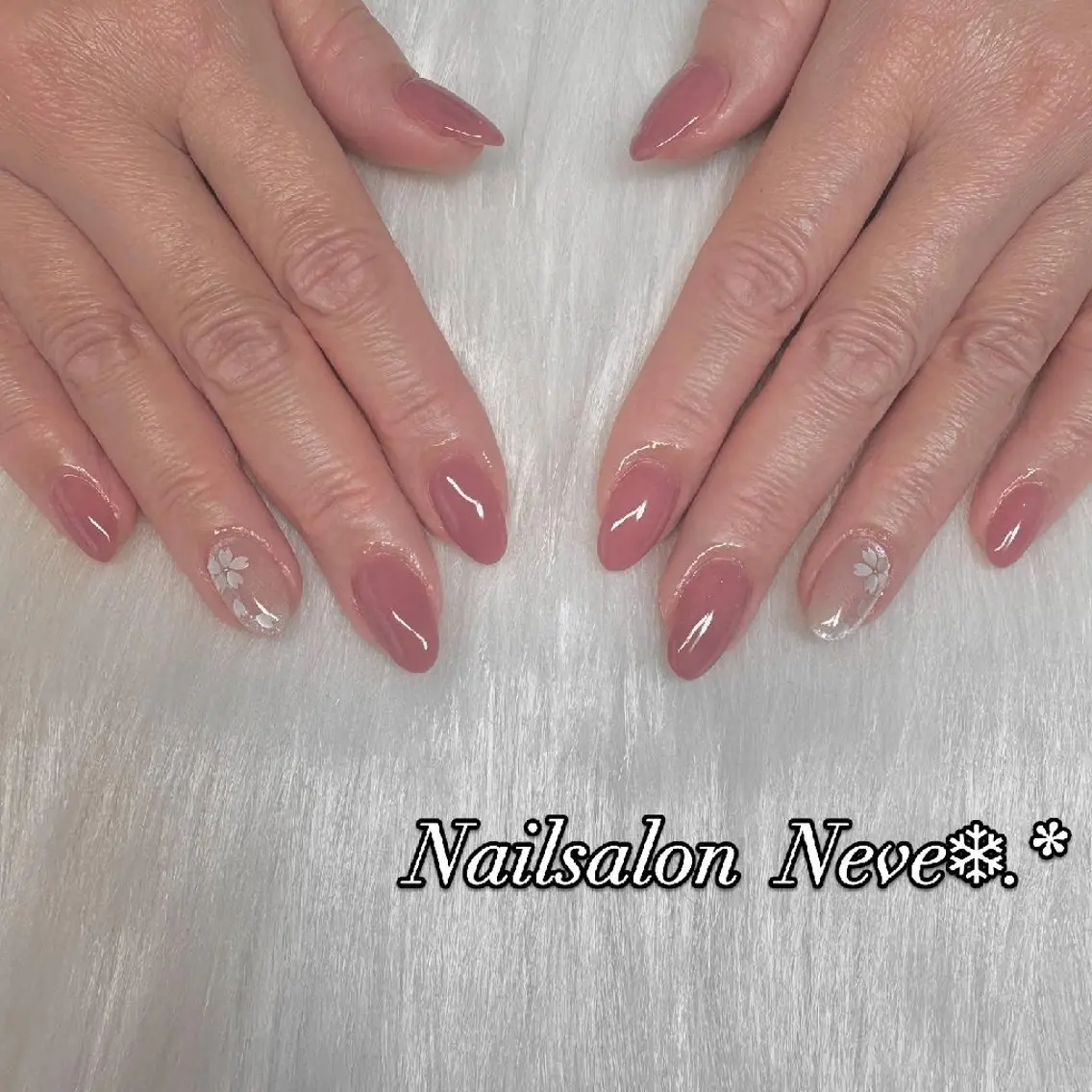 ネイル ハンドネイル Nailsalon Neve❄︎.*のネイルデザイン