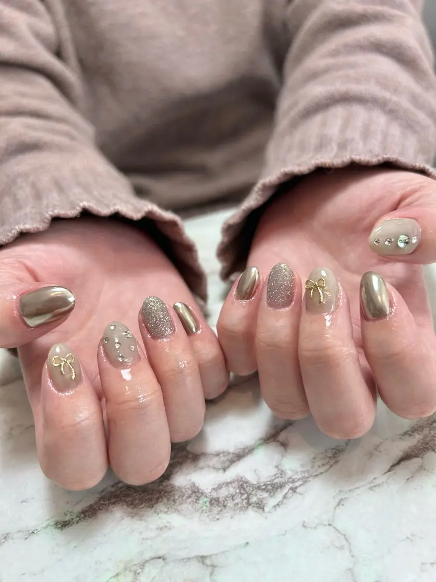 ネイル ハンドネイル フットネイル TESORO nailのネイルデザイン