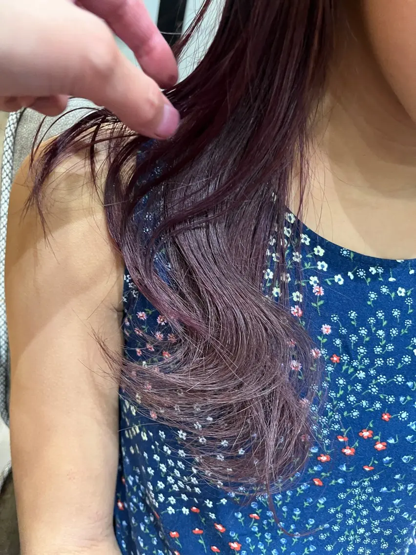 ミディアム カラー 久木原 ゆりのヘアスタイル