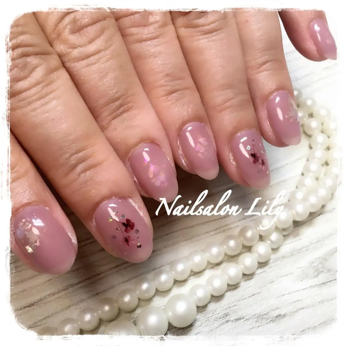 ネイル ハンドネイル Lily*nail 🌻Mii🌻のネイルデザイン