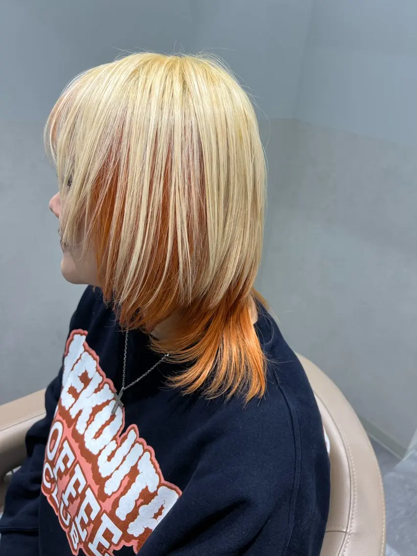 ミディアム カラー ブリーチ 抜きっぱなしブロンド インナーカラー オレンジ 🍇おぐら めぐみ🍇のヘアスタイル
