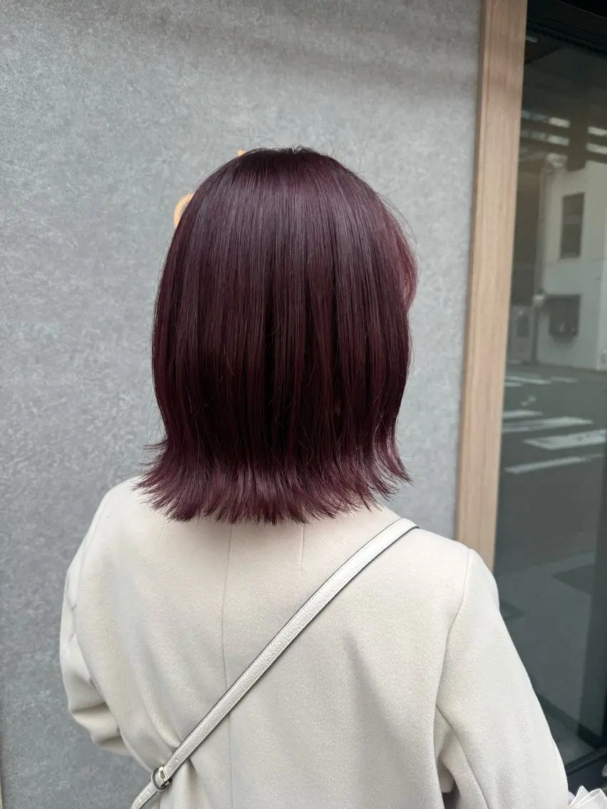 ミディアム カットパーマ3000 円/水曜日モデルのヘアスタイル