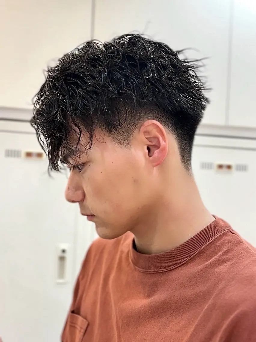 ショート メンズ カット パーマ 🩵波巻き/ツイスパ HARU💎のヘアスタイル