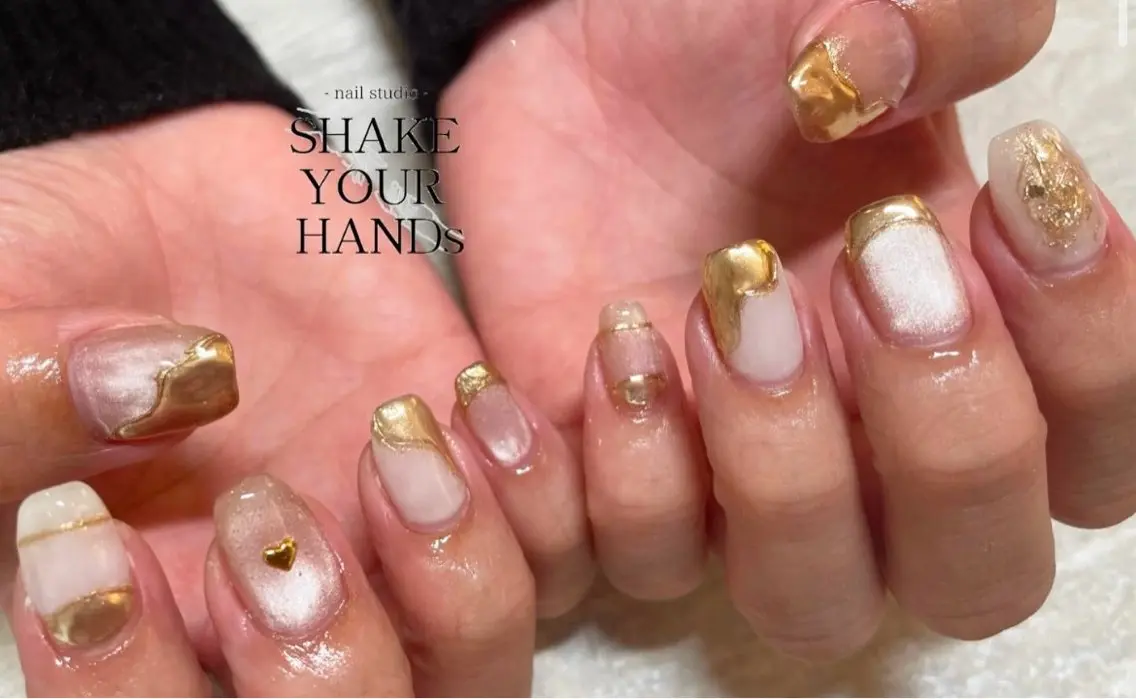 ネイル ニュアンスネイル ネイルスタジオ シェイクユアハンズのネイルデザイン