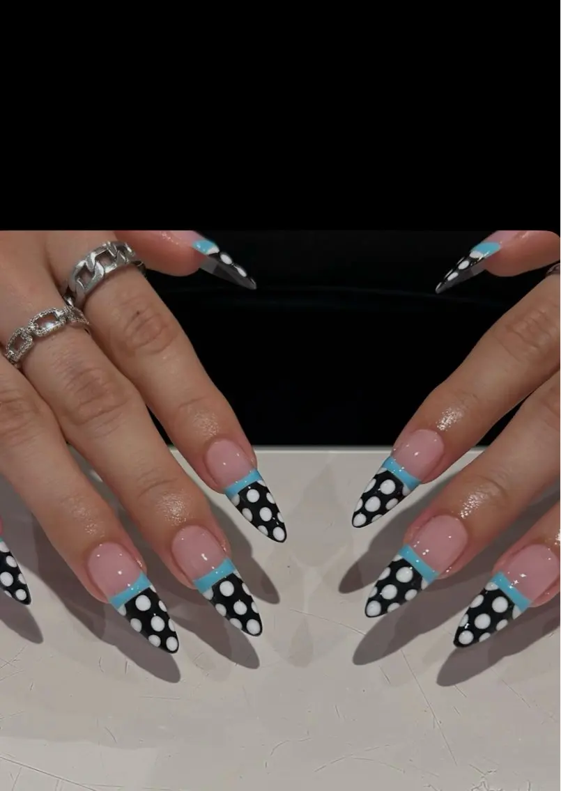ネイル ハンドネイル NiJi Nailsのネイルデザイン