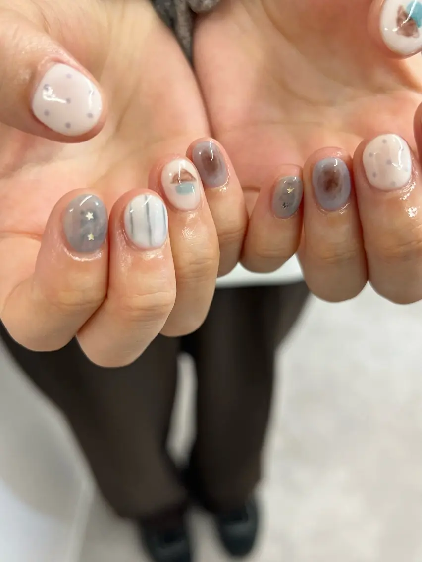 ネイル ブルー ジェルネイル マグネットネイル ニュアンスネイル パラジェル ハンドネイル ハンドケア Bana_ Nailのネイルデザイン