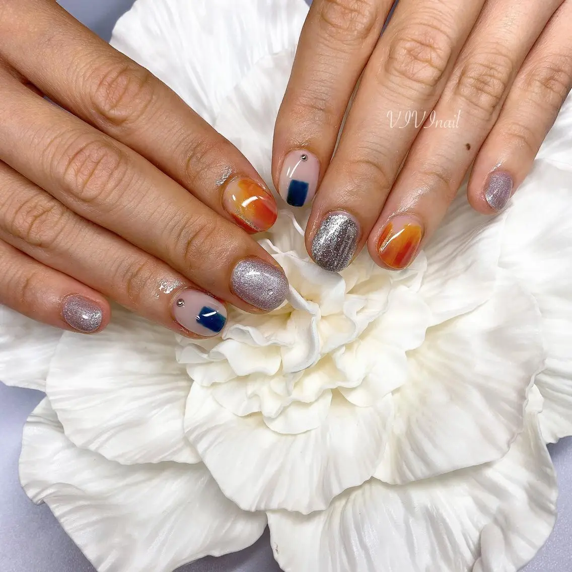 ネイル ニュアンスネイル ハンドネイル vivi nailのネイルデザイン