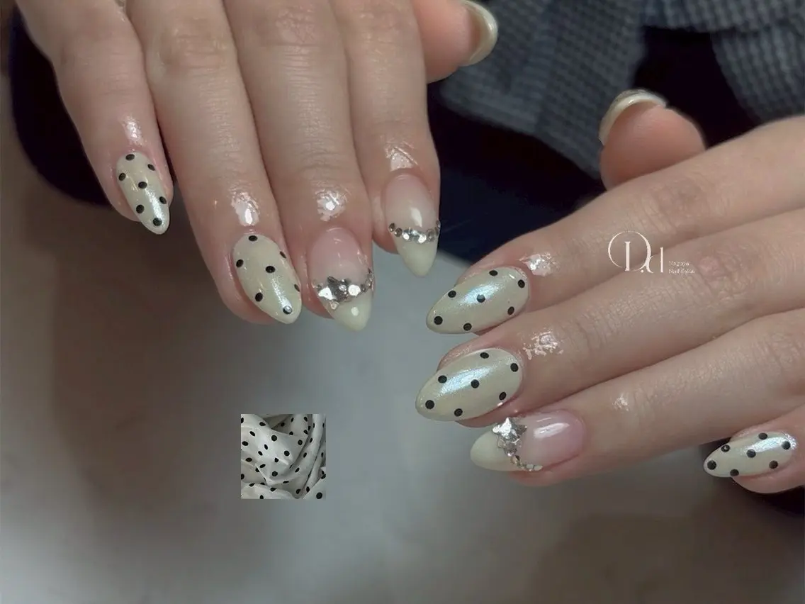 ネイル フットネイル フレンチネイル ジェルネイル ガーリー グラデーション ハンドネイル D.d Nail Moeのネイルデザイン
