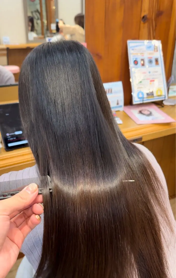 【ミニモ限定価格‼️】今までで体感したことない艶感と質感に✨髪質改善ストレートの写真