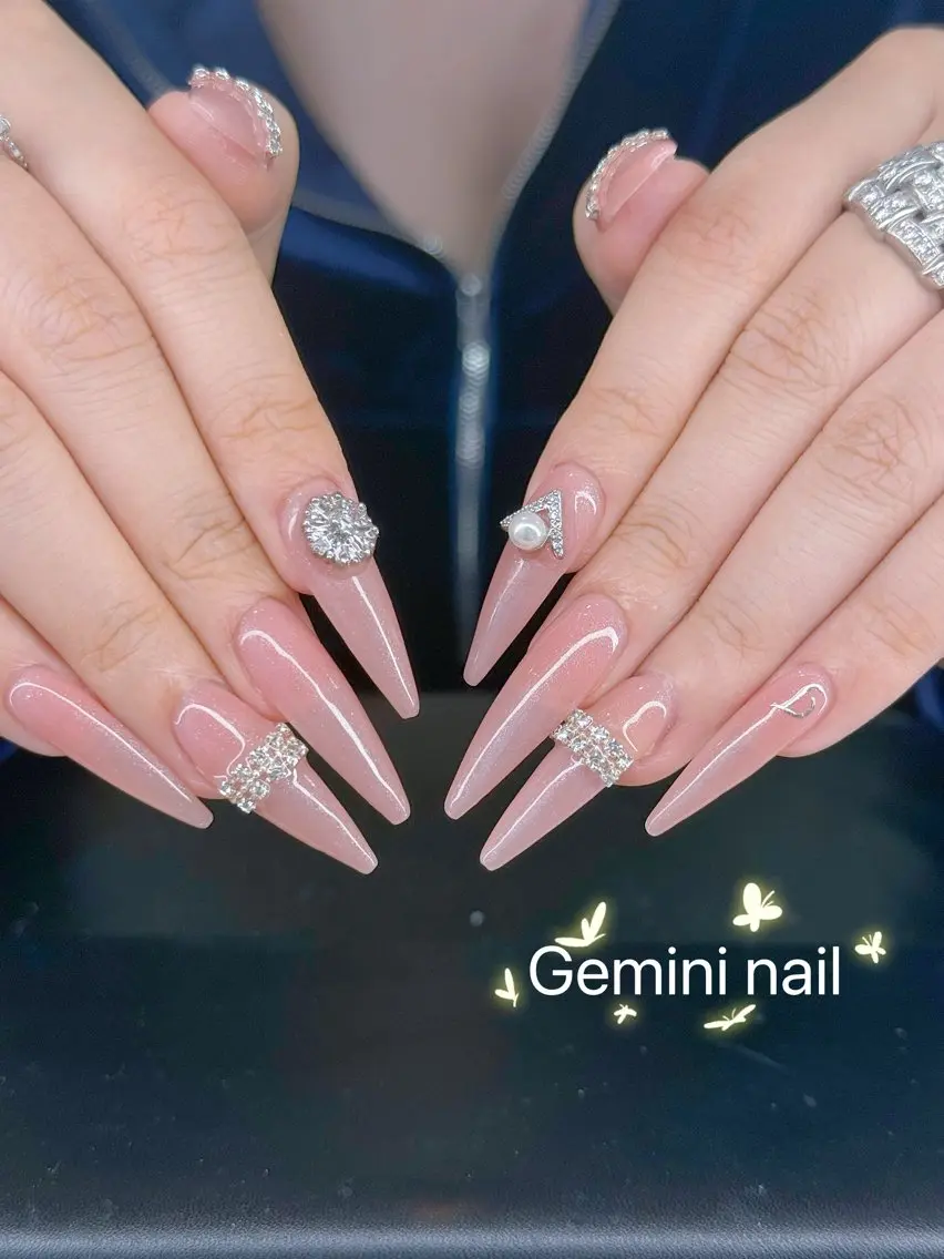 ネイル フラッシュネイル マグネットネイル ワンカラーネイル Gemini nail.Yukiのネイルデザイン