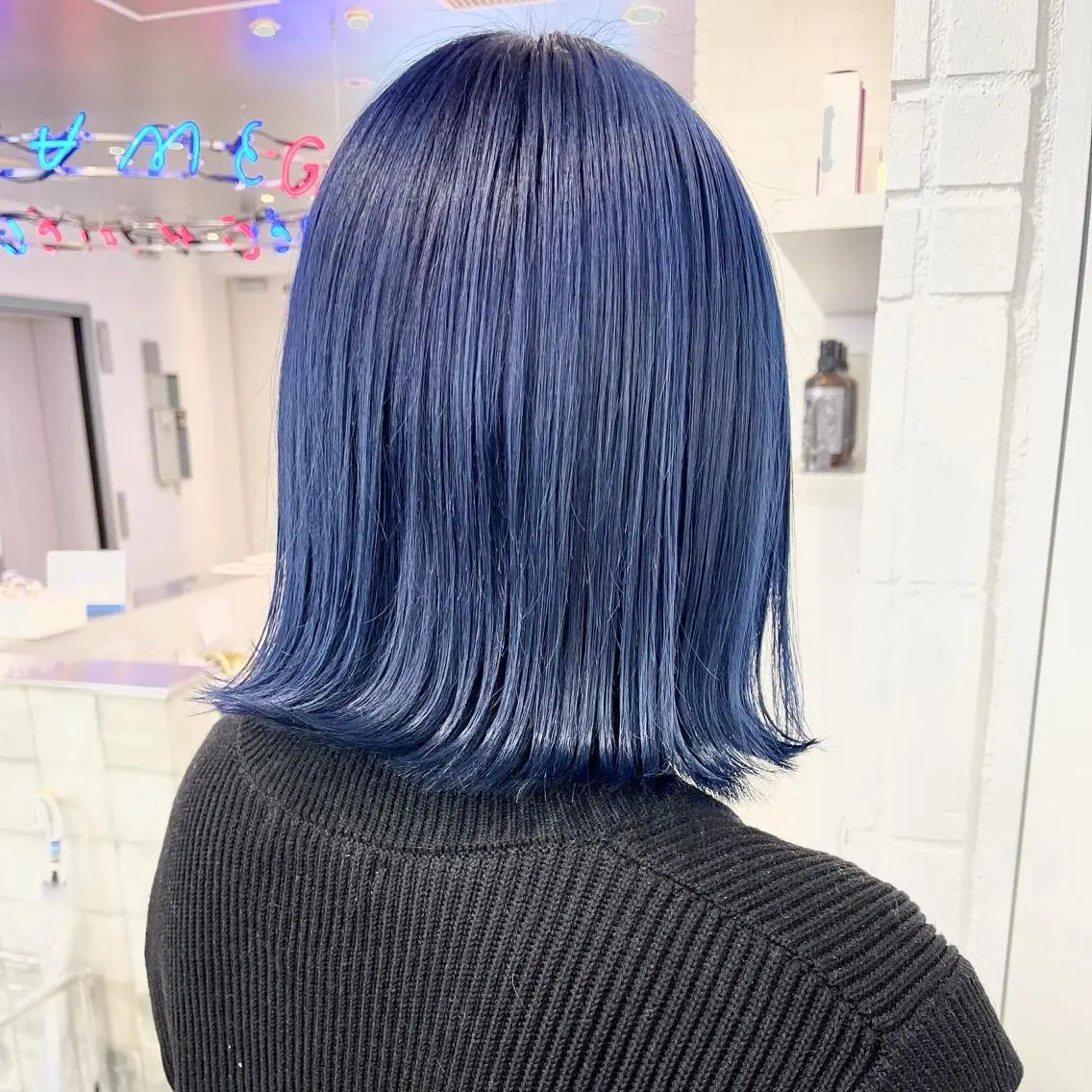 ミディアム カラー ブルーカラー ネイビーカラー ヘアカラー トリートメント 透明感カラー× レイヤーカット✨高梨のヘアスタイル