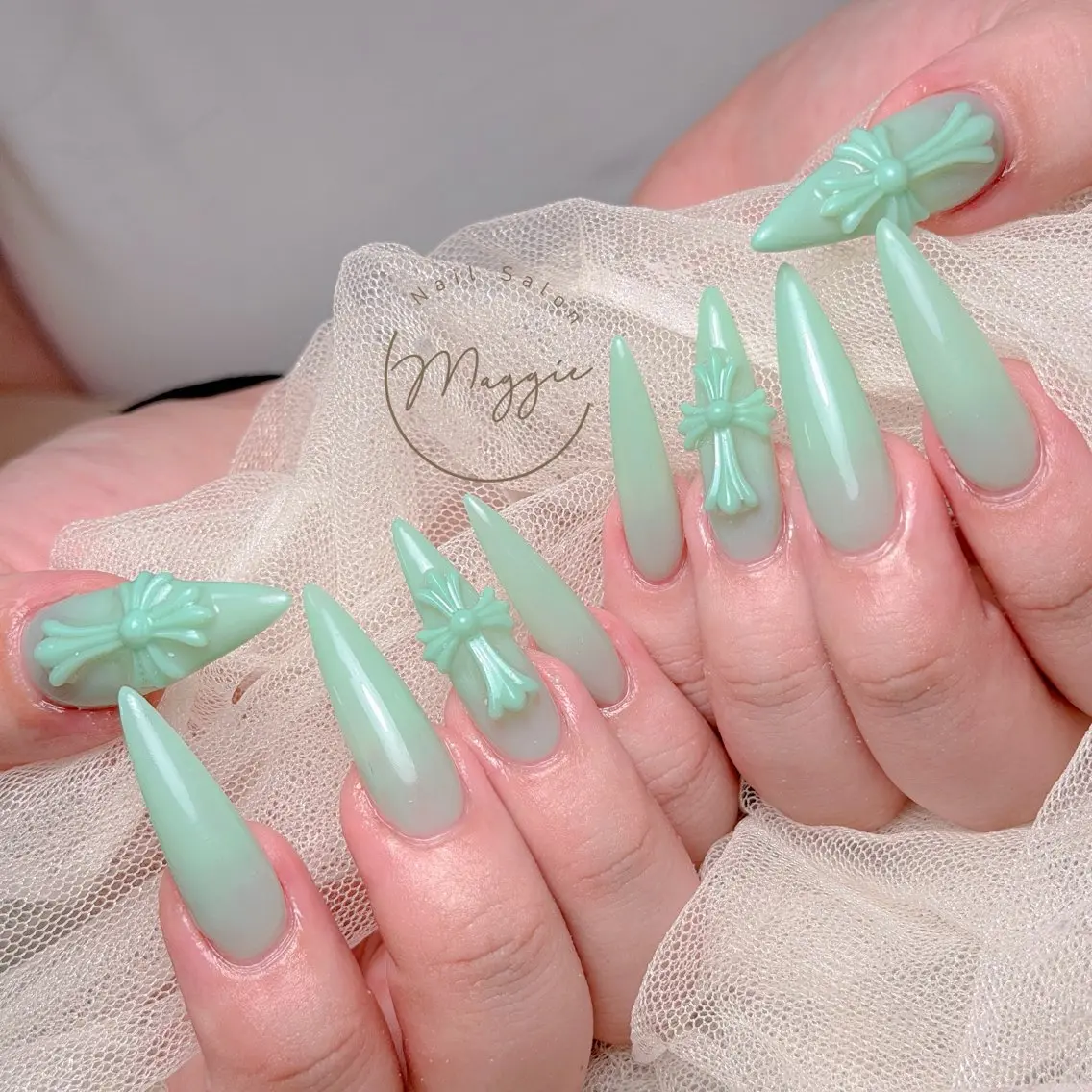 ネイル Maggie Nail🦩のネイルデザイン